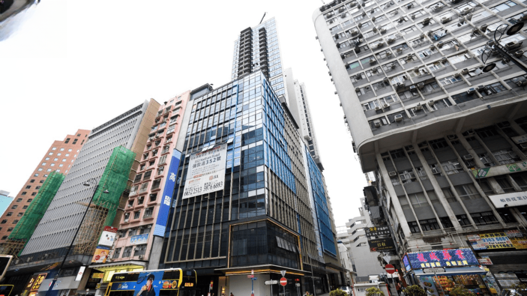 Beauty and Slimming Clinic Rents Space at Kai Lung Soho Commercial Floor, Monthly Rent of HK$210,000