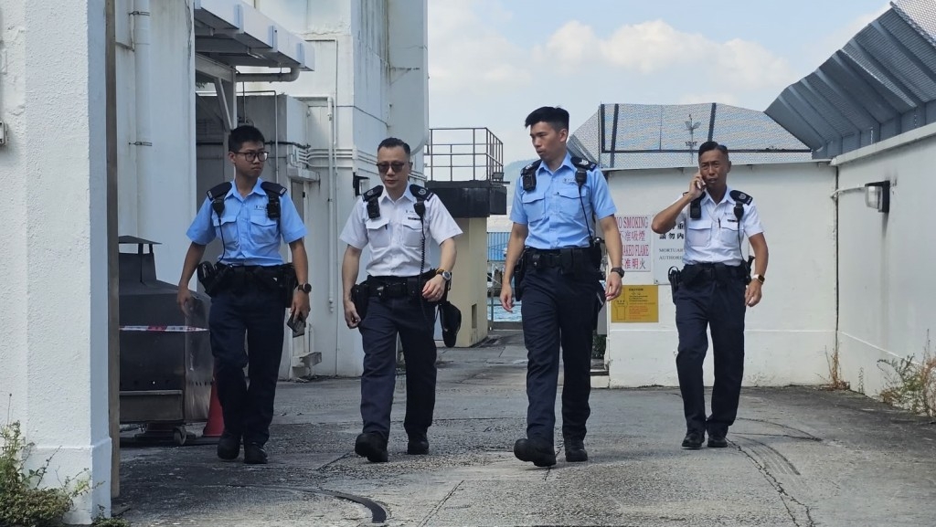 Life-Valuing: Foreign Male Drowns in Yau Taw Li Road and Dies After Hospitalization